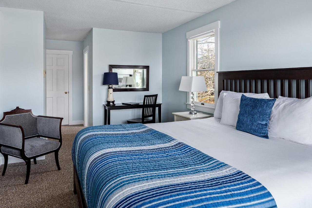 East Wind Inn & Suites Tenants Harbor Экстерьер фото