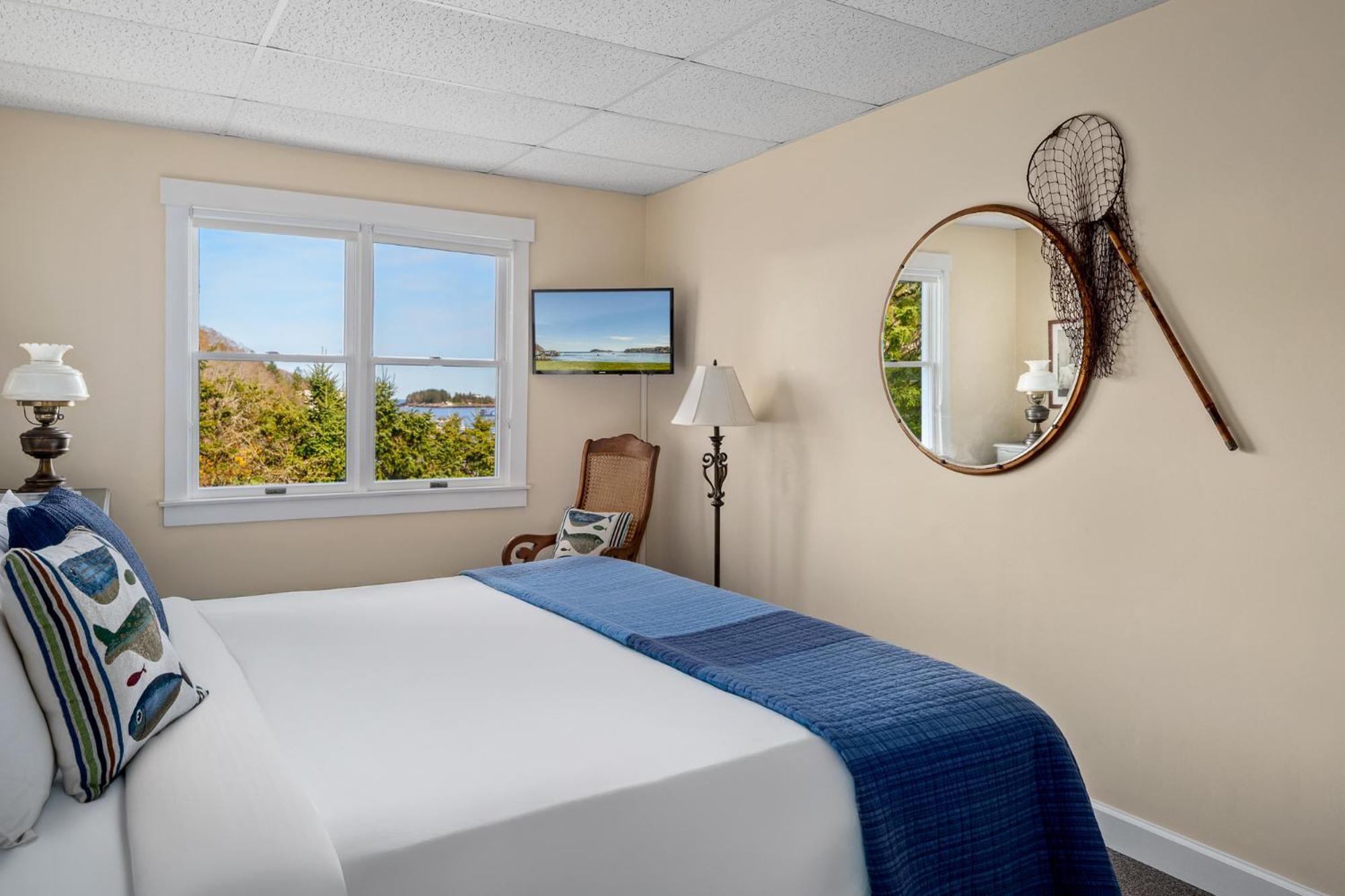 East Wind Inn & Suites Tenants Harbor Экстерьер фото