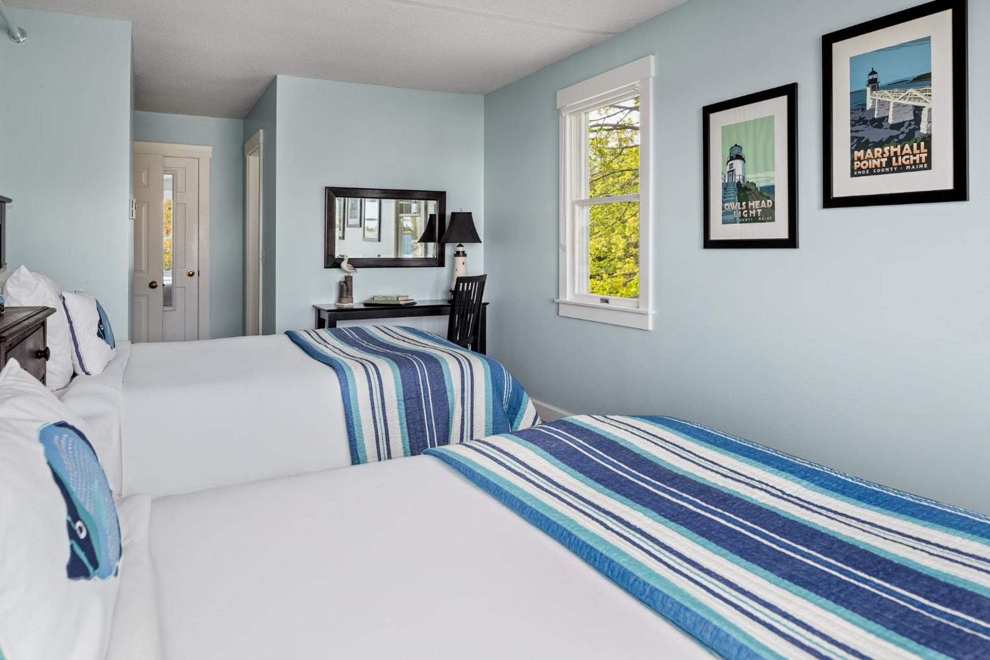 East Wind Inn & Suites Tenants Harbor Экстерьер фото