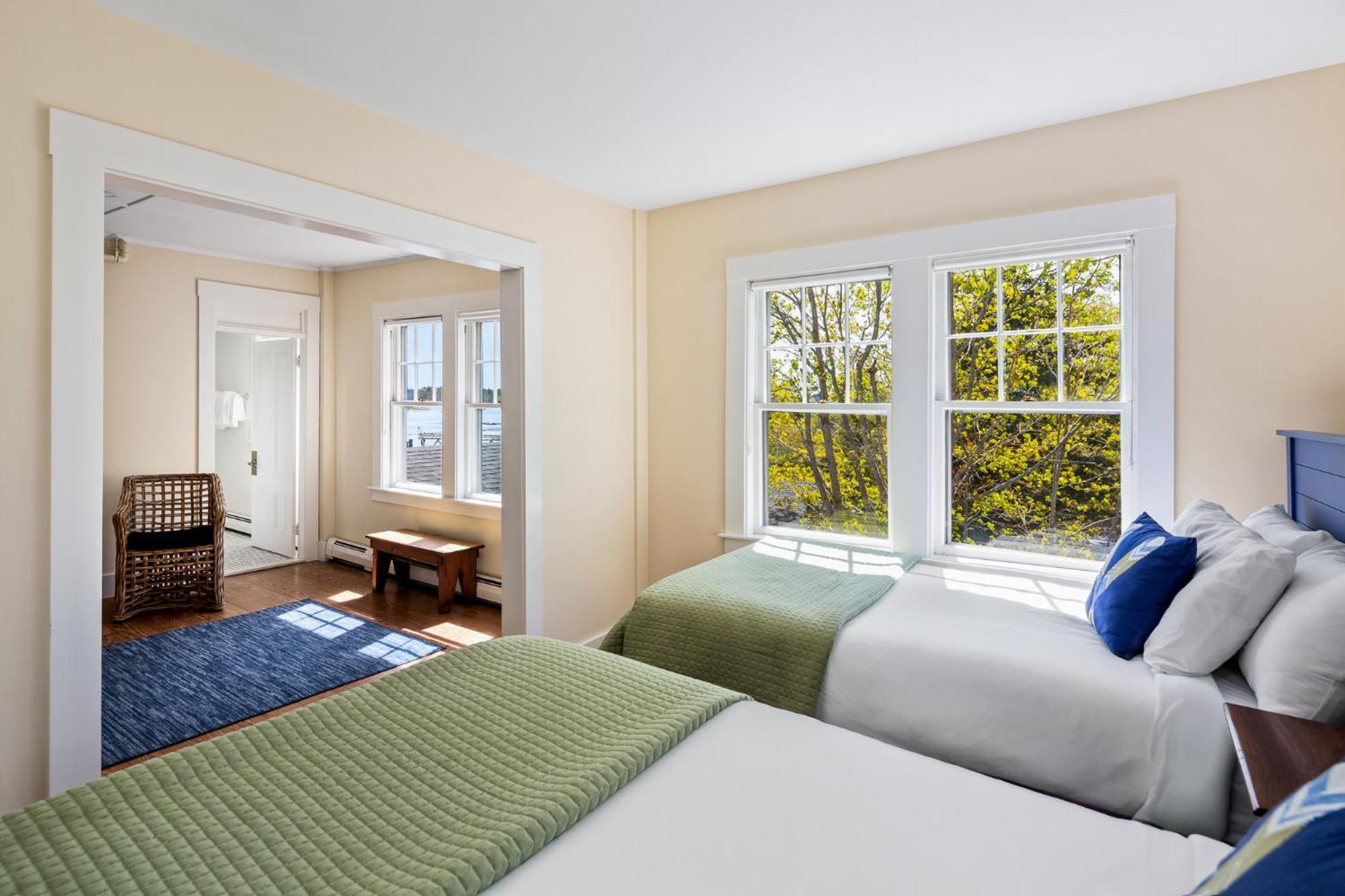 East Wind Inn & Suites Tenants Harbor Экстерьер фото