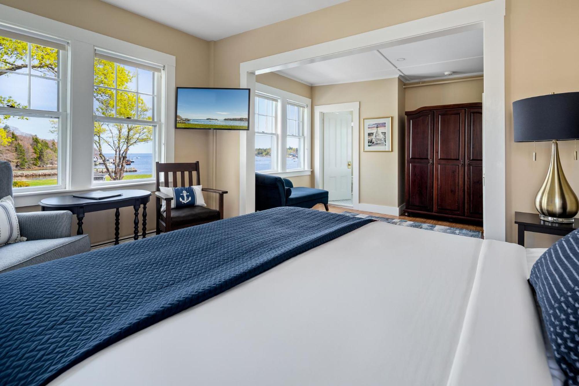 East Wind Inn & Suites Tenants Harbor Экстерьер фото